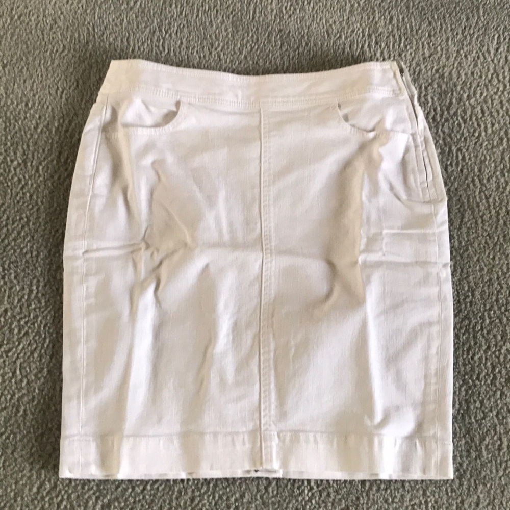 LOFT Denim Pencil Skirt